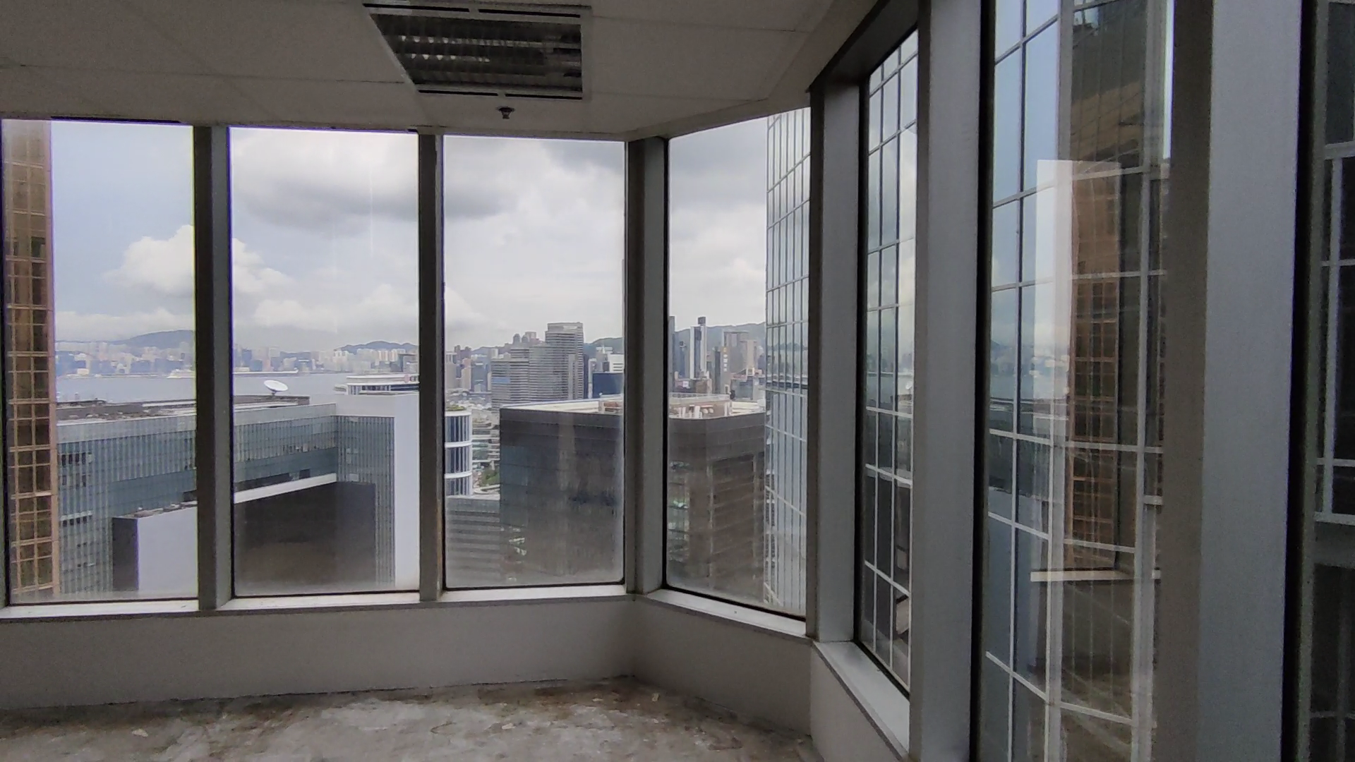 Lippo Centre Tower 2｜Office Property | Centaline Commercial